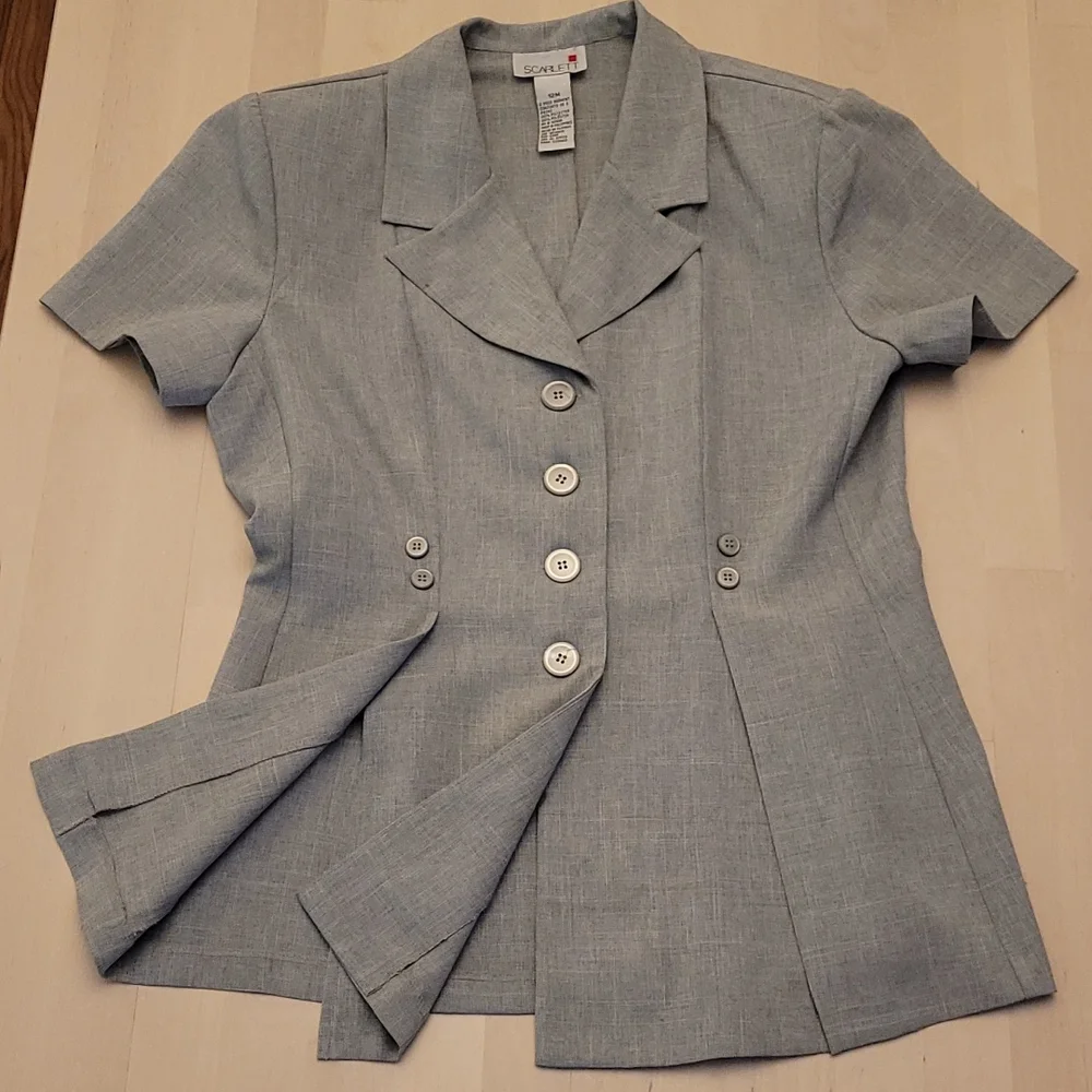 Vintage 1980s Scarlet Pleated Grey Pantsuit with Slit and Button Details - Picture 10 of 16